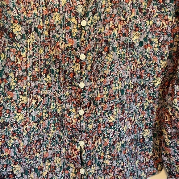 Trovata Birds of Paradise Courtney Henley Ditsy Floral medium 100% cotton blouse - Picture 4 of 9